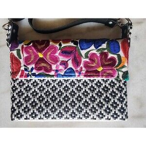 Mexican Artisan Handmade Plastic Floral Purse Bag Colorful Embroidered Flowers